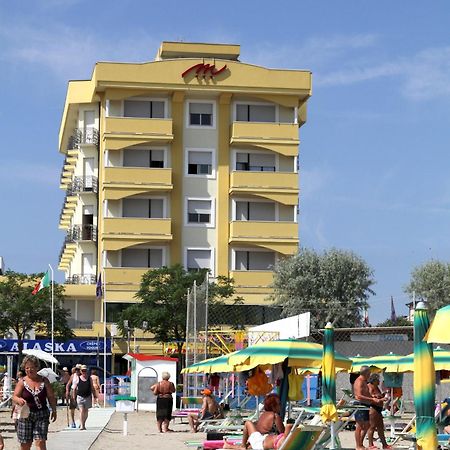 Hotel Montmartre Rimini Esterno foto